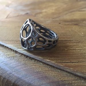 Silver Tone ring size 7.75